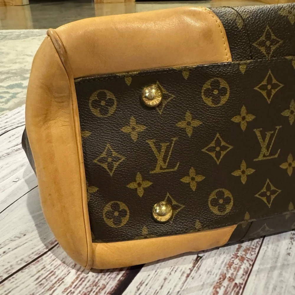 Louis Vuitton Brown Monogram Shoulder Bag